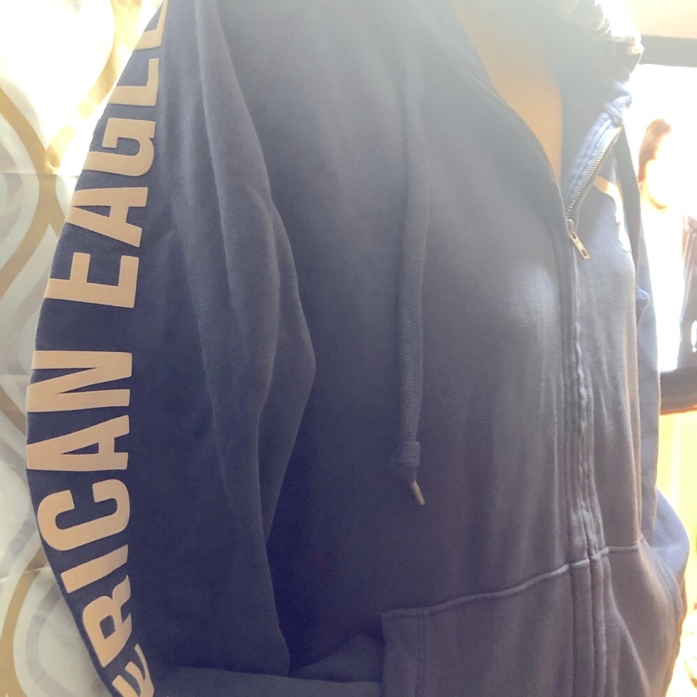 American Eagle men’s hoodie